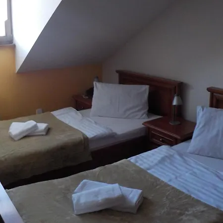 Hotell Krivan 2*