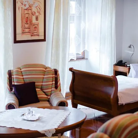 Krivan Hotel 2*